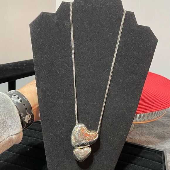 Brighton Atlantis Long Heart Necklace NWT - Picture 8 of 8